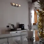 Apartment Lilium Domus *