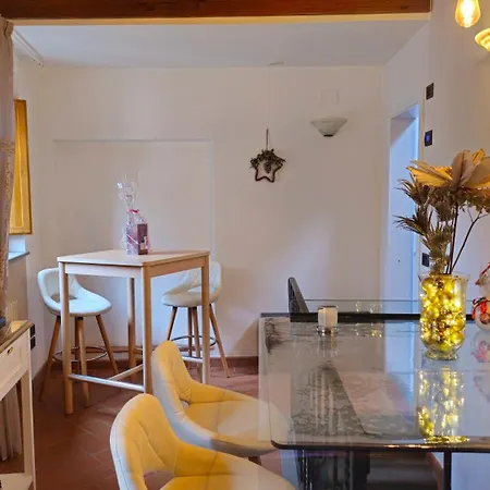 Lilium Domus Apartment